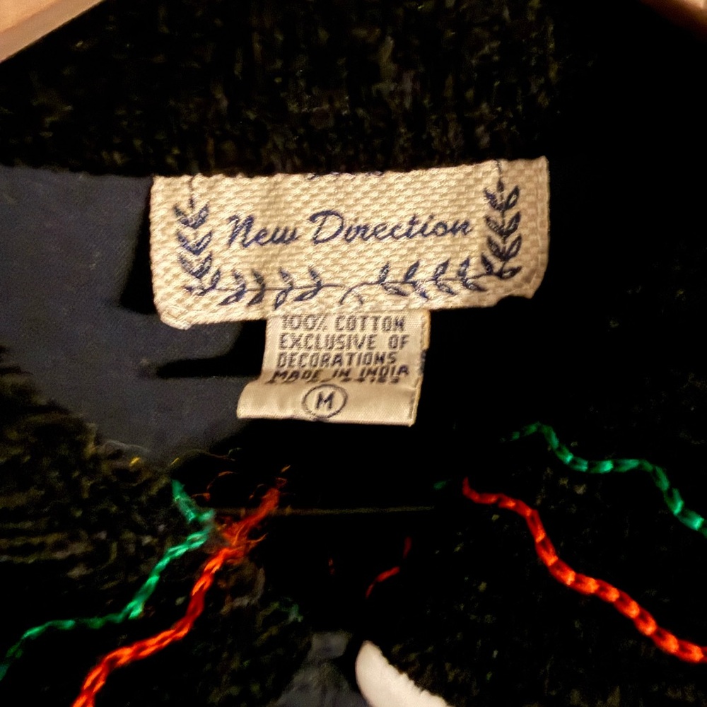 Colorful Jacket with Multicolor Patterns - Picture 2 of 6
